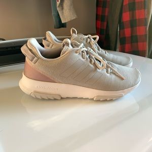 Women’s Adidas shoes
